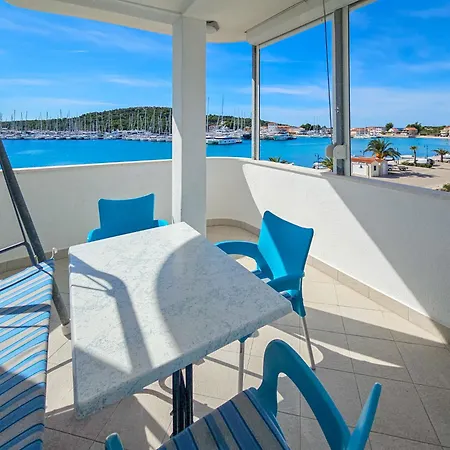 Apartman Miline-5 By Interhome *