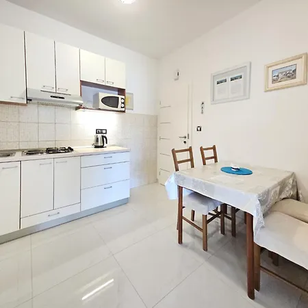 Miline-5 By Interhome